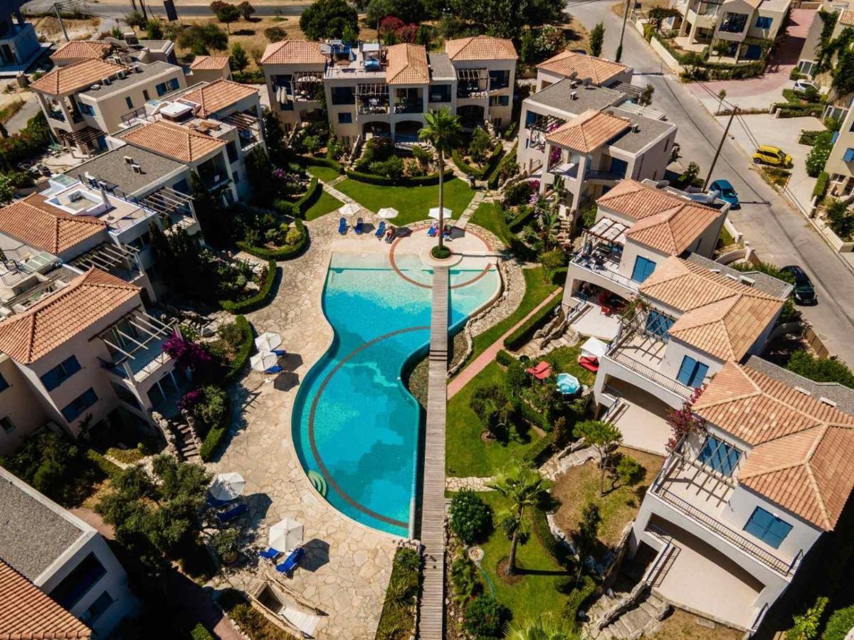 Villa Rodo Pirgos Psilonerou Екстериор снимка