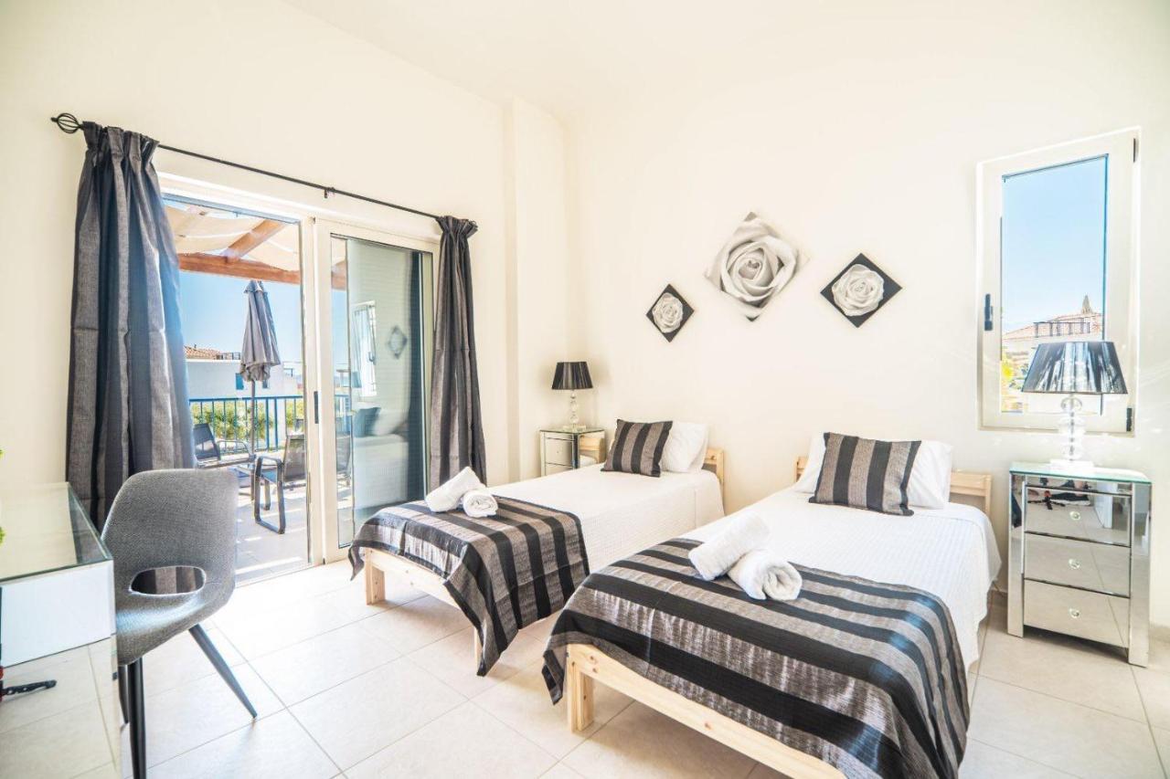 Villa Rodo Pirgos Psilonerou Екстериор снимка