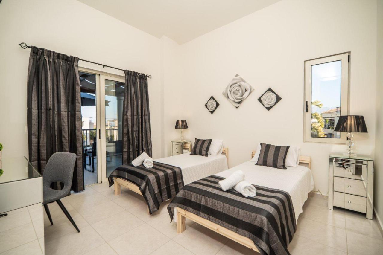 Villa Rodo Pirgos Psilonerou Екстериор снимка