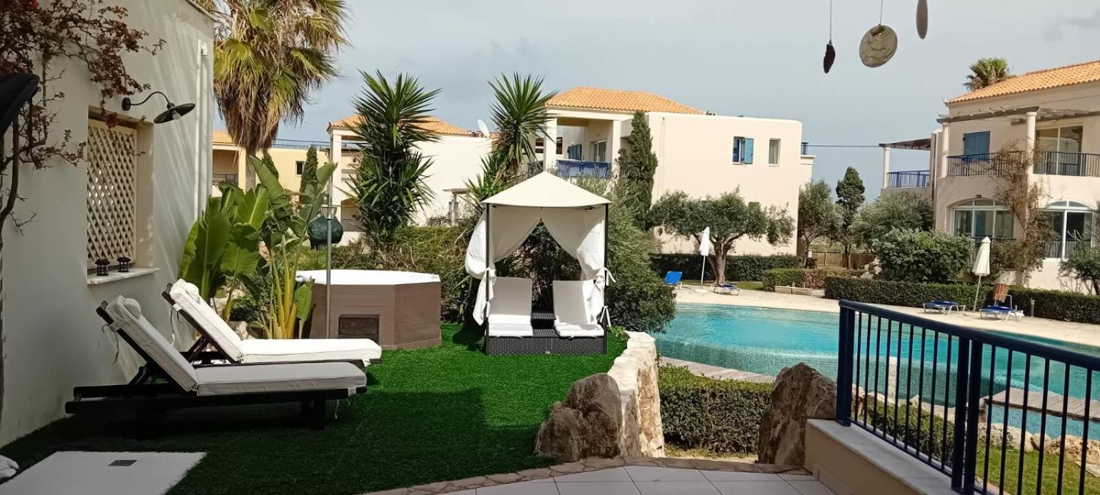 Villa Rodo Pirgos Psilonerou Стая снимка